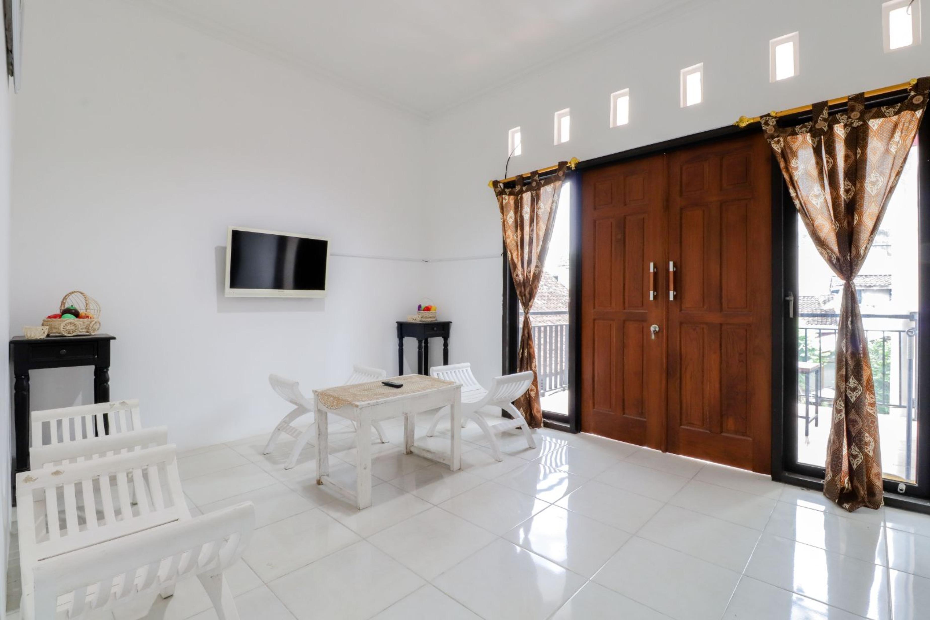 Java Homestay Джокякарта Екстериор снимка