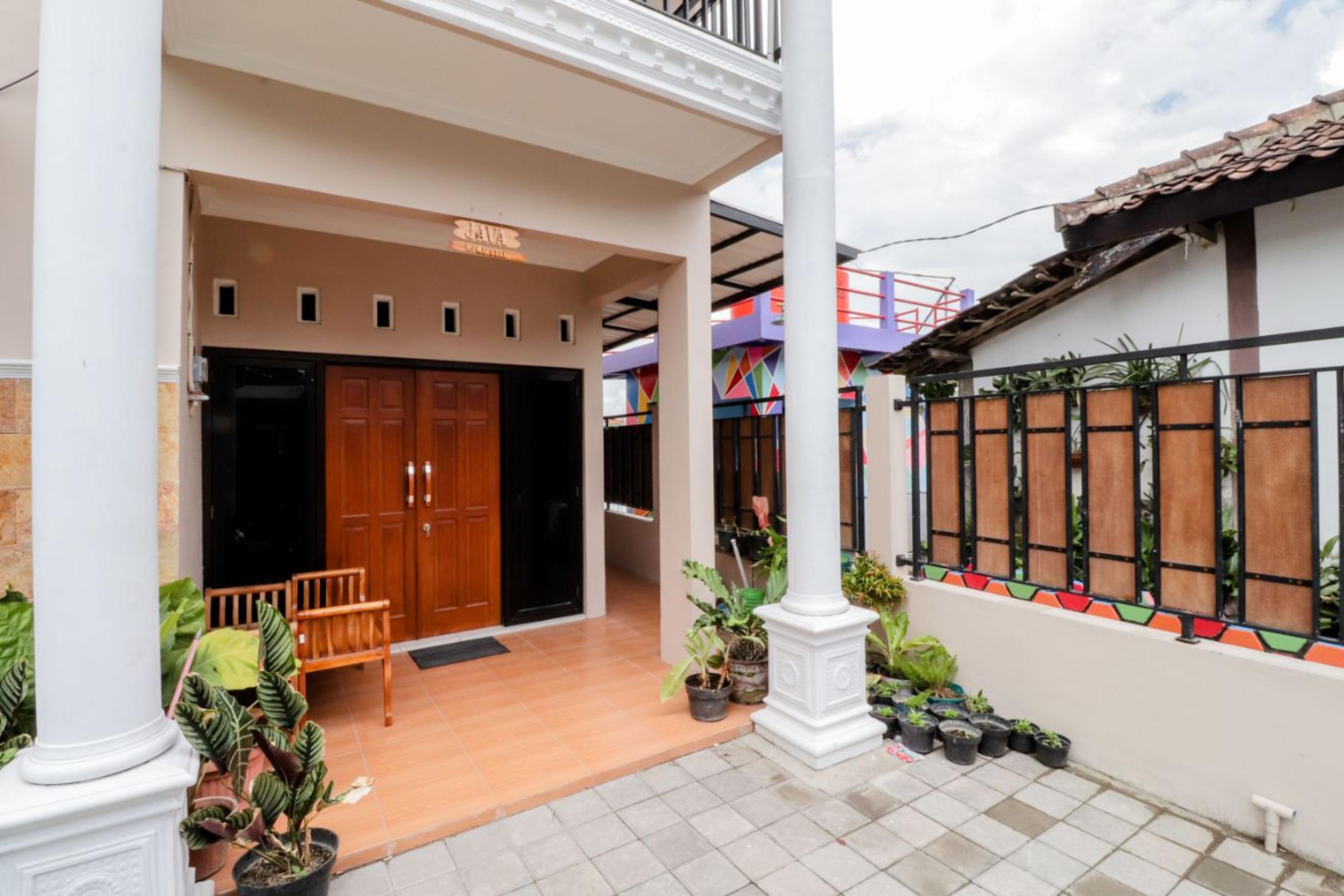 Java Homestay Джокякарта Екстериор снимка